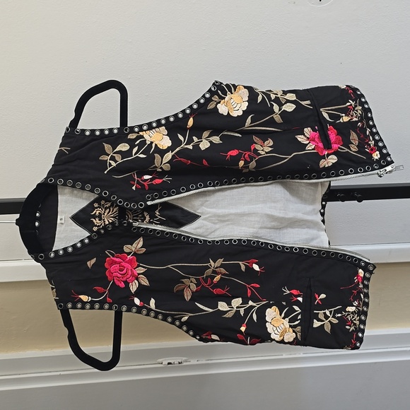 Biya vest - Picture 2 of 11